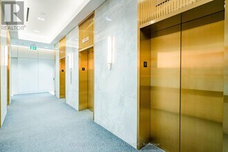 950-950 Portage Pkwy in Vaughan, ON - Building Photo - Building Photo