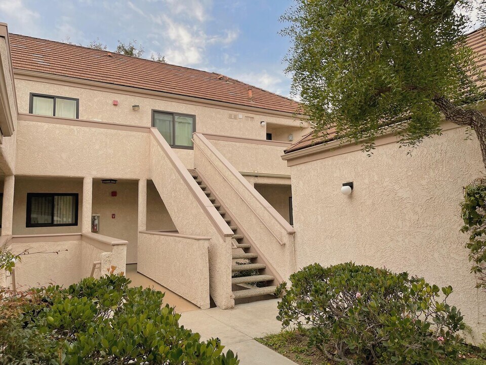 727 Island View Cir in Port Hueneme, CA - Building Photo