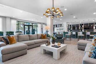 Bainbridge The Grand in Orlando, FL - Foto de edificio - Building Photo