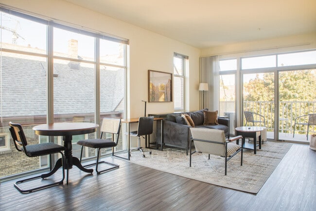 property at 1623 N Jackson St