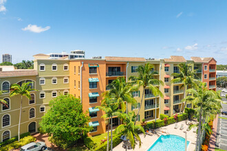 Park Place Condominiums in West Palm Beach, FL - Building Photo - Building Photo