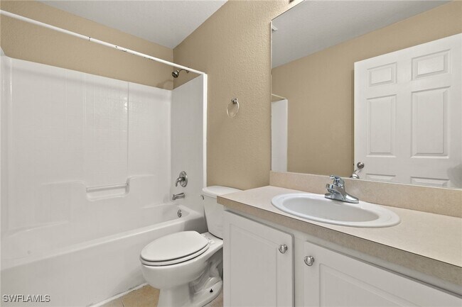 property at 1121 NW 7th Ave