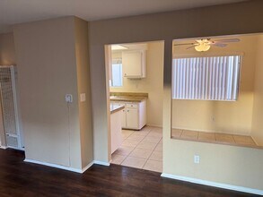 114 20th St in Huntington Beach, CA - Building Photo - Building Photo