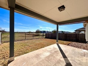 5809 Urbano Bnd in Round Rock, TX - Building Photo - Building Photo