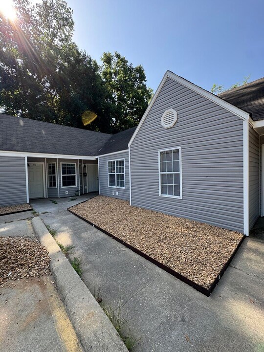 521 Plaza Ave in Trumann, AR - Building Photo