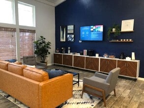 Aspen Run I and II in Tallahassee, FL - Building Photo - Building Photo