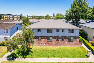 3013 Magliocco Dr in San Jose, CA - Building Photo - Primary Photo