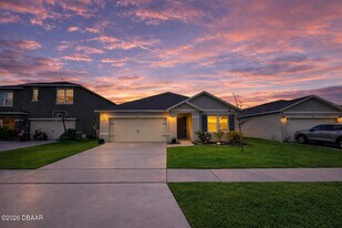 208 Old Mill Pond Rd in Edgewater, FL - Building Photo