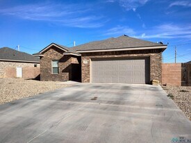 1205 Dale St in Clovis, NM - Building Photo