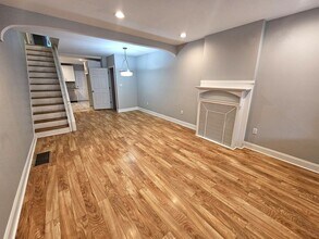 857 Brooklyn St in Philadelphia, PA - Building Photo - Building Photo