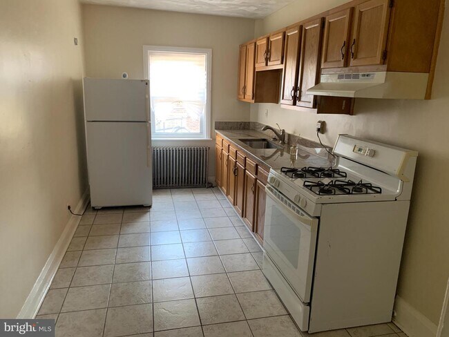 703 N Augusta Ave photo'