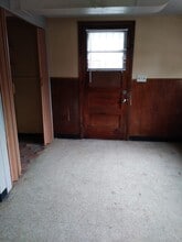 4113 Wooded Way in Louisville, KY - Foto de edificio - Building Photo