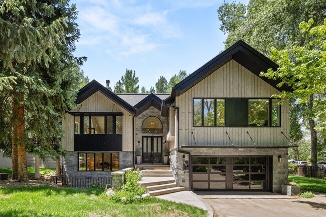 property at 777 Castle Creek Dr