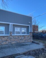5075 Orchard St in Lincoln, NE - Building Photo
