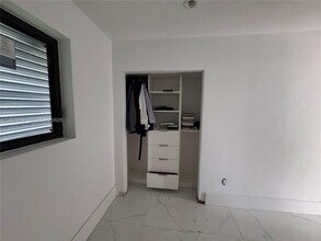 444 NW 21st St in Homestead, FL - Building Photo - Building Photo