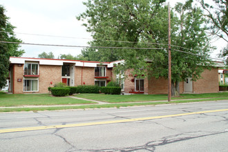 Regency Apartments in Royal Oak, MI - Building Photo - Building Photo