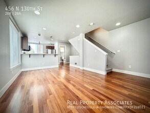 456 N 130th St in Seattle, WA - Building Photo - Building Photo