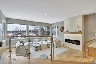 1775 Forest Park Dr in Anchorage, AK - Building Photo - Building Photo