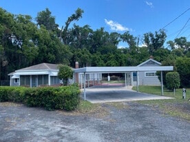 71 E 56th St in Jacksonville, FL - Building Photo