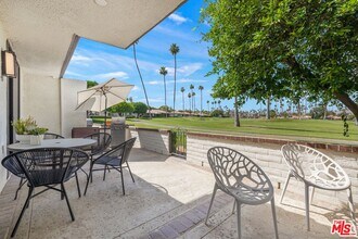 43 Cll Encinitas in Rancho Mirage, CA - Building Photo - Building Photo
