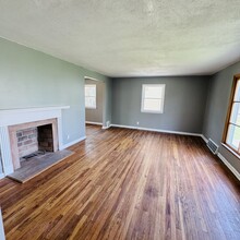15914 Delrey Ave in Cleveland, OH - Building Photo - Building Photo