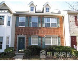 17 Balboa Ln in Franklin Township, NJ - Building Photo