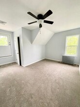 2 Snowling Rd in Uxbridge, MA - Building Photo - Building Photo