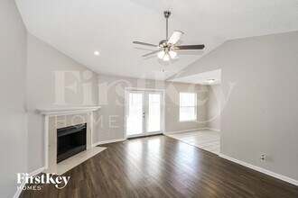 12732 Clear Springs Dr in Jacksonville, FL - Building Photo - Building Photo