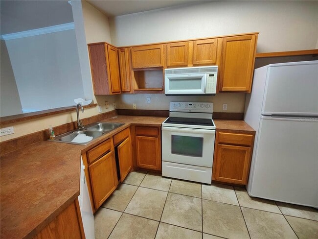 3737 Castle Pines Ln in Orlando, FL - Building Photo - Building Photo