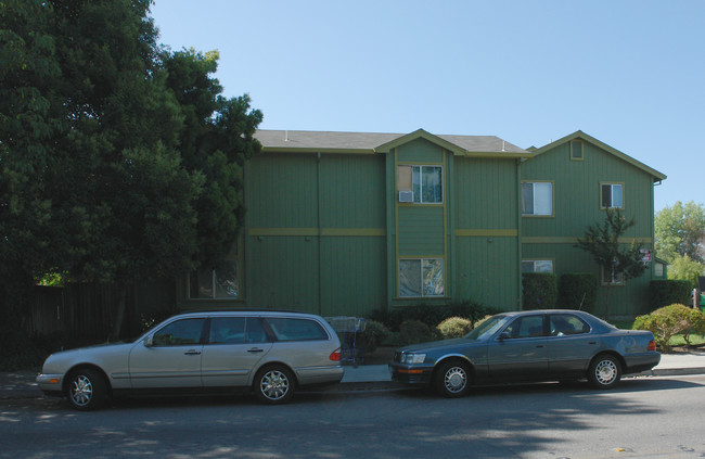 64 Rancho Dr in San Jose, CA - Foto de edificio - Building Photo