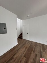 2134 Magnolia Ave in Los Angeles, CA - Building Photo - Building Photo