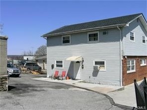 369 Prescott St in Yonkers, NY - Building Photo - Building Photo