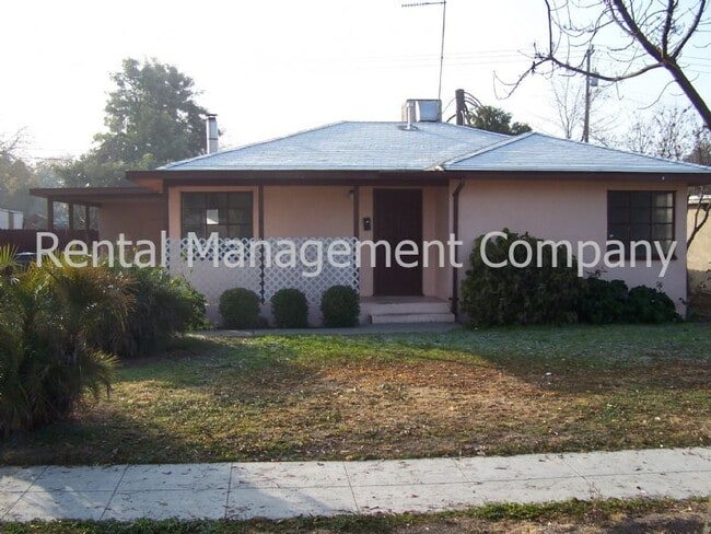 property at 929 W Dayton Ave