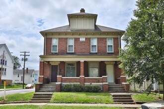 41 E Blake Ave in Columbus, OH - Building Photo - Building Photo