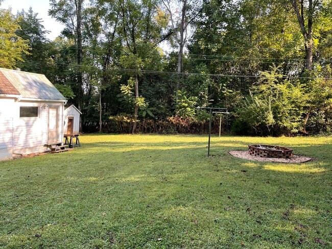 515 Old Graves Mill Rd in Lynchburg, VA - Building Photo - Building Photo