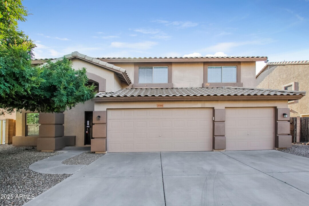 20361 N 89th Dr in Peoria, AZ - Building Photo