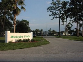 Meadowlea Village in DeLand, FL - Building Photo