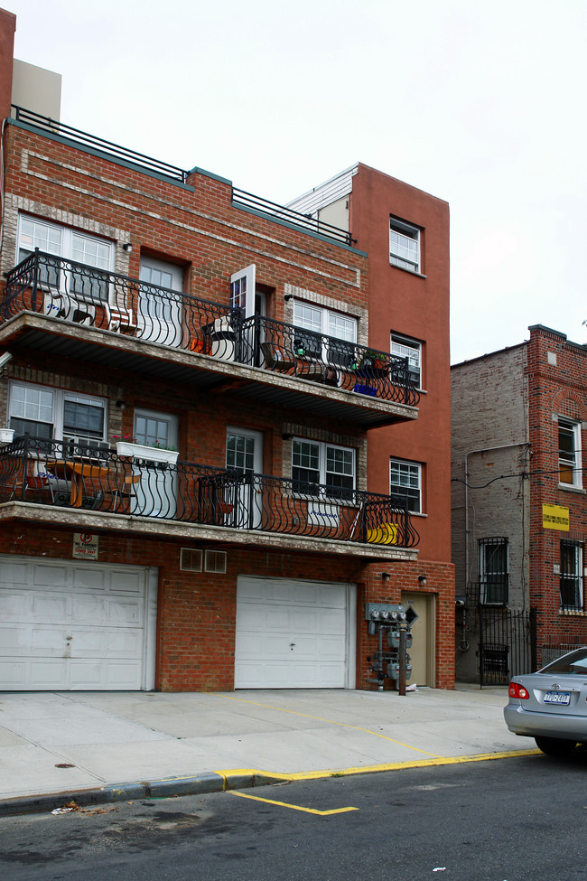 1009 Ward Ave in Bronx, NY - Building Photo - Building Photo