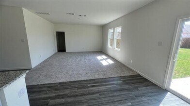 10320 Holy Cross Ln in Crowley, TX - Building Photo - Building Photo