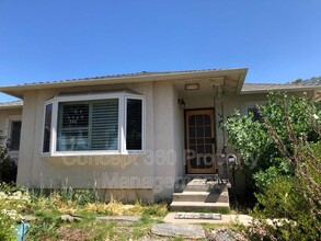 5707 Candlewood St in Lakewood, CA - Building Photo - Building Photo