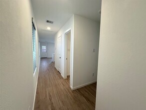 21511 Carosella Dr in New Caney, TX - Building Photo - Building Photo