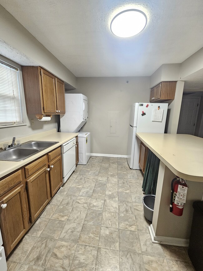 property at 15 S Shafer St