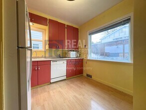 910 N Union Ave in Tacoma, WA - Building Photo - Building Photo