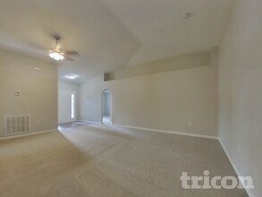8768 Merseyside Ct in Jacksonville, FL - Building Photo - Building Photo