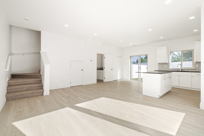 1163 S Underwood St in Kennewick, WA - Building Photo - Building Photo