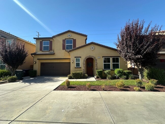 property at 3935 W Payson Ave