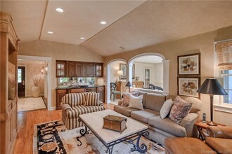 23 Richter Dr in Danbury, CT - Building Photo - Building Photo