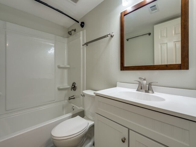 property at 1013 Gunnison St