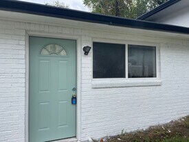 1251 1st Ave S in Nashville, TN - Building Photo