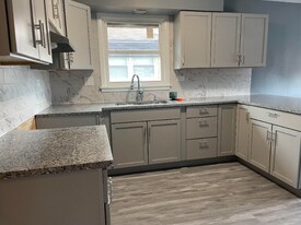 1612 Memorial Dr in Calumet City, IL - Building Photo